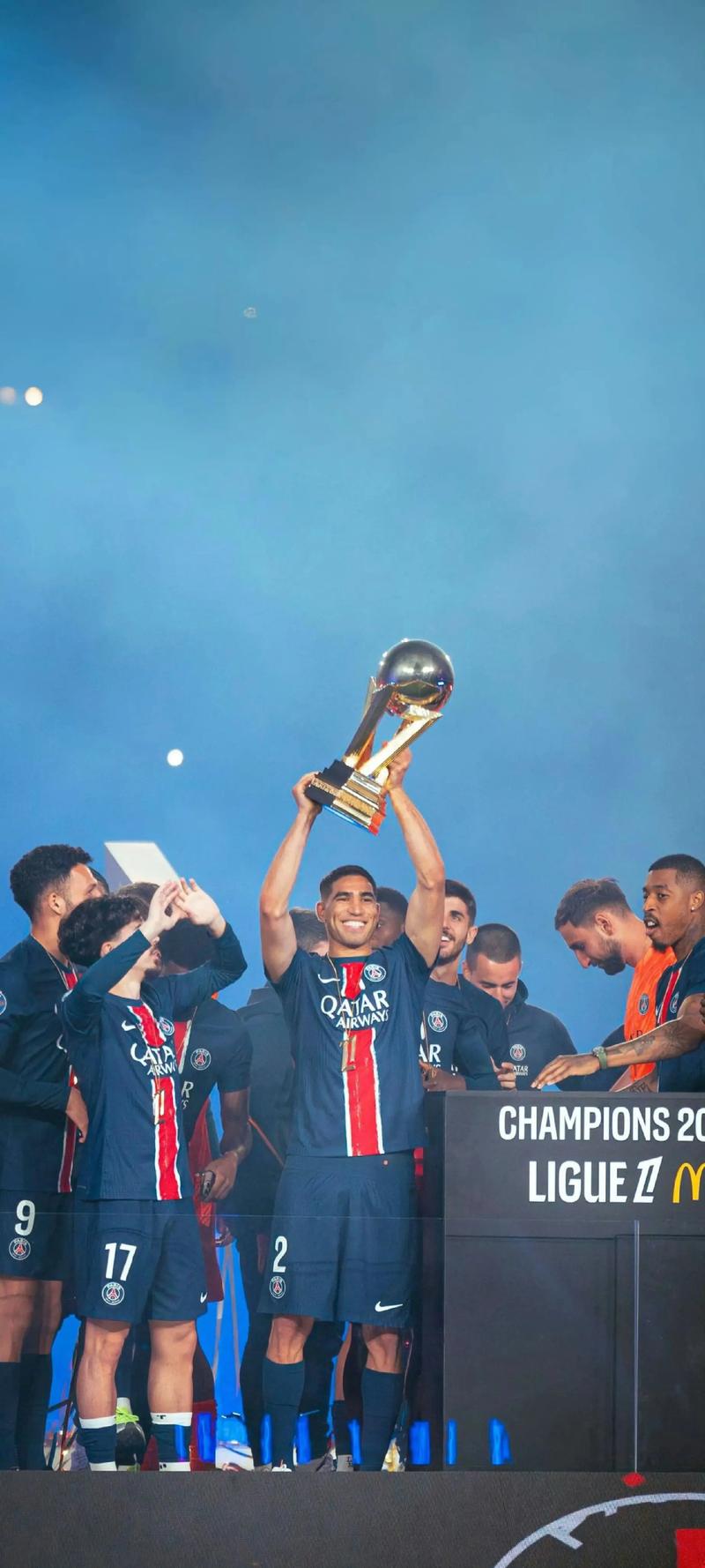 内部人士透露s1mple从NAVI买断的金额