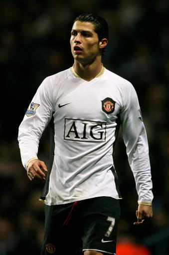 回馈 ／／ V25 收藏现已在 Valorant 中上线